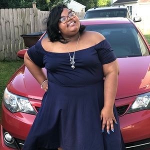 Meet your Posher, Tyona